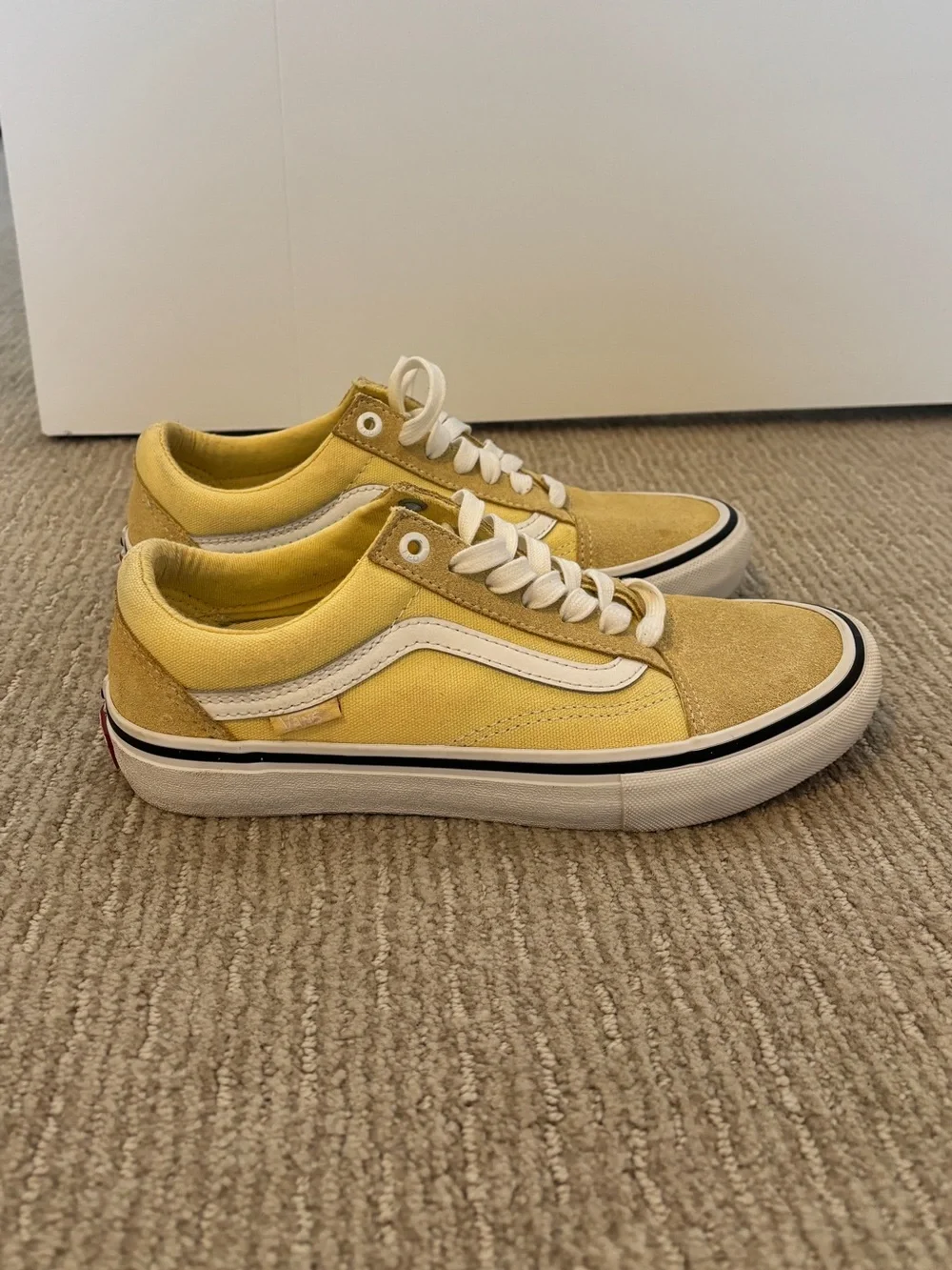 Vans Pastel Yellow Suede Pro Shoes (Men’s 6, 7.5 women’s)